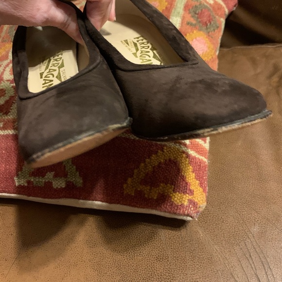 8.5 Ferragamo Brown Suede Block Heel pumps - Picture 8 of 15